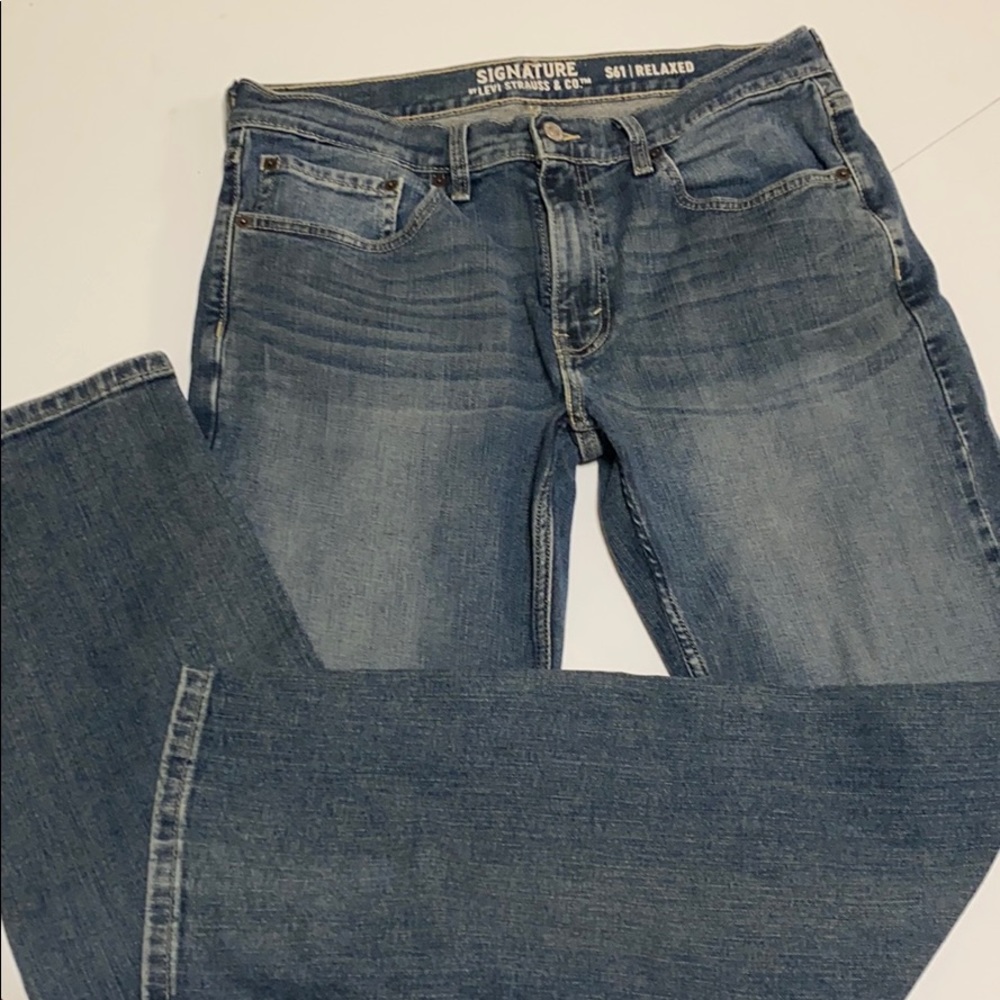 Men’s Levi S61 Relaxed Jeans. W32 L32